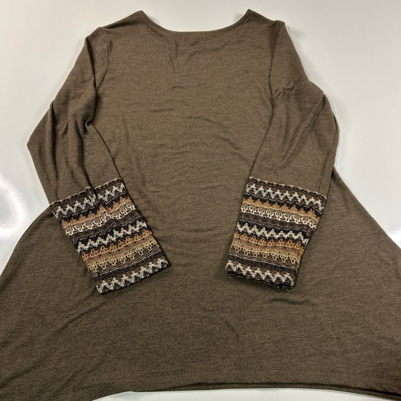 Indigo Soul Sweater Shirt Women’s Large Brown Crochet Shark Bite Asymmetrical - Picture 11 of 11